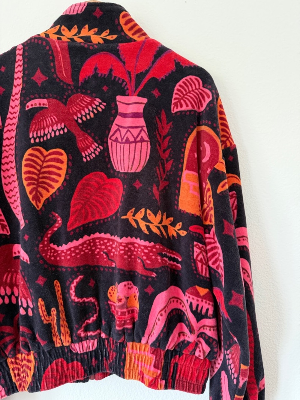 Farm Rio Black Tropical Magic Plush Velvet Bomber Jacket women's size Small - Picture 11 of 16